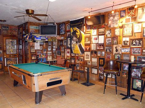 The Best Dive Bar in 31 Chicago Neighborhoods Basement Dive Bar, Cowboys Bar, Dive Bars, Nyc Bars, Chicago Neighborhoods, Pool Tables, Pool Rooms, Dive Bar, Neighborhood Guide