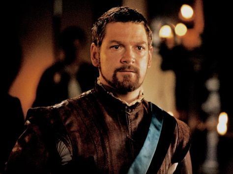 Iago (Kenneth Branagh) in Othello Iago Othello, Othello Analysis, Medieval Man, Famous Villains, Don John, Bobbi Kristina, The English Patient, Investigative Journalist, Theater Stage