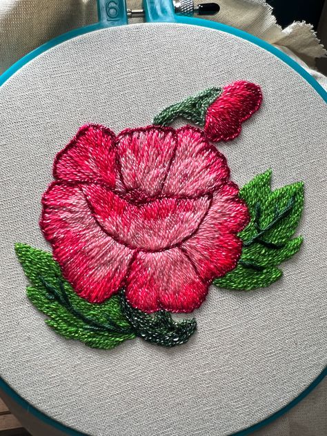 Video tutorial available now on mya channel/video tutorial disponible ahora en mi canal Rose Embroidery Pattern, Rose Embroidery, Big Flowers, Embroidery Pattern, A Flower, Video Tutorial, Embroidery Patterns, Embroidery, Flowers