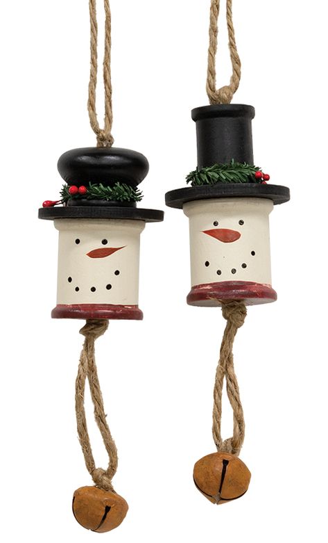 Spool Snowman Ornament - 2 Asst Christmas Spool Ornaments, Christmas Spool Ideas, Diy Snow Man Ornaments, Wooden Thread Spool Christmas Ornaments, Vintage Wooden Spool Crafts, Wood Spools Ideas, Wood Spool Ornaments, Bedsprings Crafts, Wooden Thread Spool Ideas