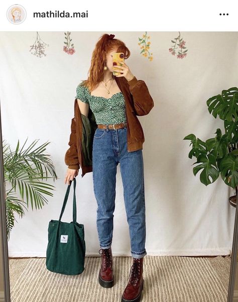 Jeans Wardrobe, Look Grunge, Mom Jeans Outfit, Look Retro, Neue Outfits, Tumblr Fashion, Moda Vintage, Look Vintage, Mode Vintage