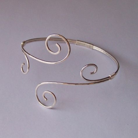 Arm Cuff Jewelry Silver, Arm Cuff Outfit, Upper Arm Bracelets, Upper Arm Jewelry, Arm Cuff Jewelry, Upper Arm Cuff Bracelet, Upper Arm Bracelet, Upper Arm Cuff, Arm Cuff Bracelet