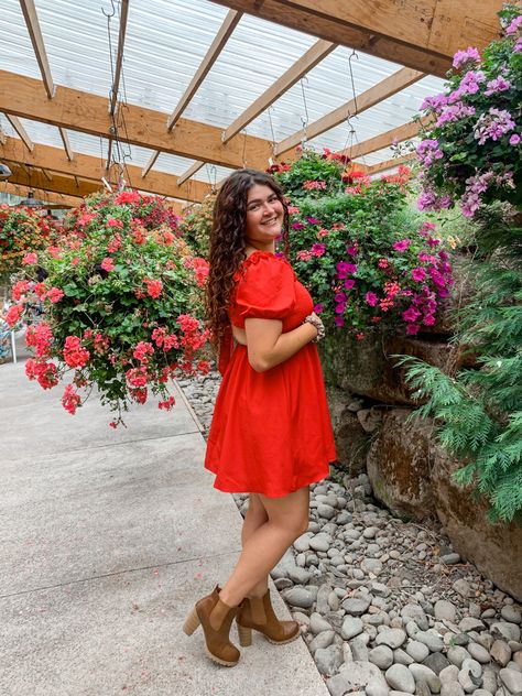 Summer outfit aesthetic - red dress from Amazon. Flowers at Lee Farms in Oregon Sunflower Festival, Sunflower Festival Photoshoot, Pics In Sunflower Field, Sunflower Field Instagram Pictures, Photo Ideas In Sunflower Fields, Outfits Aesthetic, Sunflower, Summer Outfits, Festival