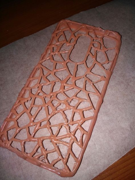 Hot glue phone case Hot Glue Phone Case, Frozen Wedding, Toddler Bed Frame, Do It Yourself Ideas, Diy Crafts Ideas, Diy Crafts Hacks, Craft Stuff, Crafts Hacks, Glue Gun