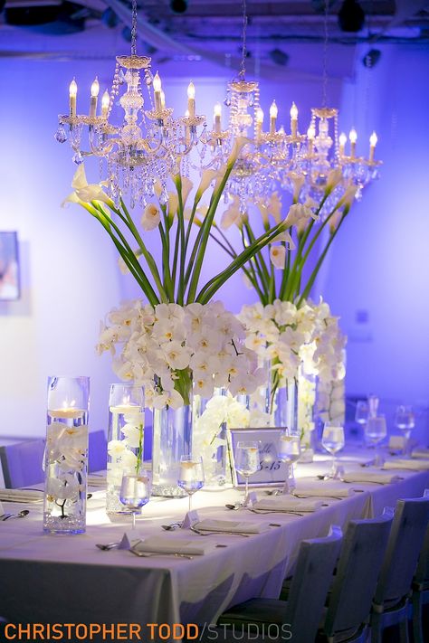 Calla Lily Wedding Centerpiece, Calla Lily Centerpieces, Cheap Wedding Table Centerpieces, Laguna Beach Wedding, Calla Lily Wedding, Beach Wedding Centerpieces, Floating Candle, Beach Wedding Flowers, Lily Wedding