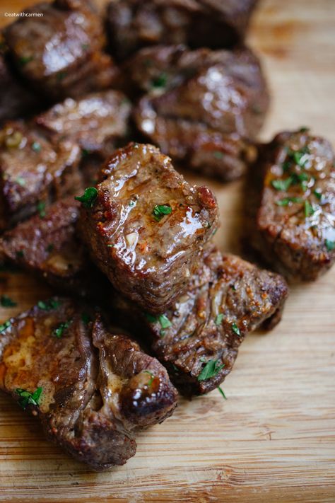 Here's a savory delight for your summer dinners: Super Easy Air Fryer Steak Bites with flavorful Cowboy Butter! Discover delicious steak dinner recipes featuring tender steak bites, perfect for beef steak recipes and grilled meat recipes enthusiasts. Enjoy a hearty steak dinner that's both satisfying and packed with healthy goodness. Air Fryer Steak Bites, Garlic Butter Steak Bites, Butter Steak Bites, Steak Bites Recipe, Air Fryer Steak, Butter Steak, Top Sirloin Steak, Garlic Butter Steak, Steak Butter