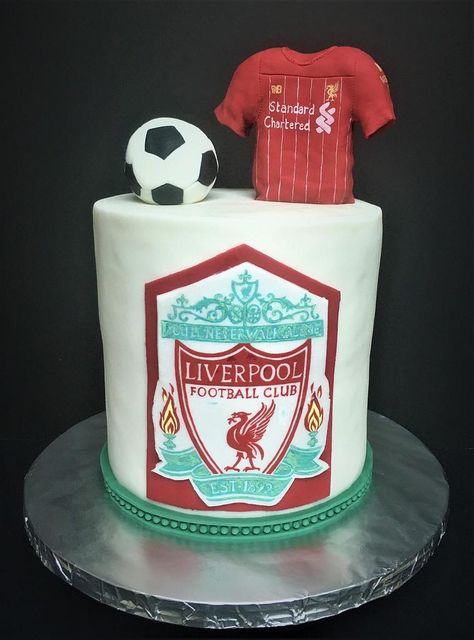 Liverpool Birthday Cake, Liverpool Cake, Edible Wafer Paper, Art Cakes, Japanese Mom, Sweet Art, Club Logo, Rice Krispie Treats, Wafer Paper