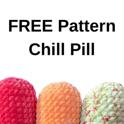 Crochet Chill Pill Keychain Free Pattern, Crochet Chill Pill, Crochet Chill Pill Free Pattern, Chill Pill Crochet Pattern, Chill Pill, Crochet Keychain, Simple Patterns, Cute Crochet, Color Combos