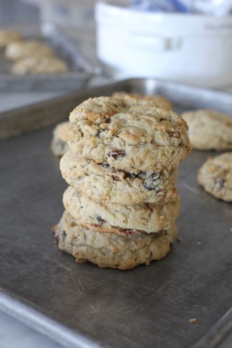 Best in the World Oatmeal Cookies | A Bountiful Kitchen Chewy Oatmeal Cookie, Kitchen Cookies, Best Oatmeal Raisin Cookies, A Bountiful Kitchen, Bountiful Kitchen, Best Oatmeal Cookies, Cookie Recipes Oatmeal Raisin, Oatmeal Cookies Chewy, Oatmeal Cookie