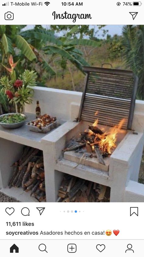 Farmhouse Vibes, Outdoor Barbeque, Diy Patio Decor, Outdoor Kitchen Plans, Build Outdoor Kitchen, Apartment Plants, For Christmas, Outdoor Kitchen Patio, Apartment Patio Decor