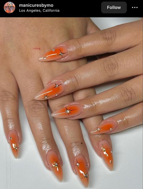 Orange Almond Acrylic Nails, White And Orange Nails, Orange Ombré Nails, College Nails, Vintage Nail Art, Ideas Uñas, Aura Nails, White Manicure, Cute Simple Nails