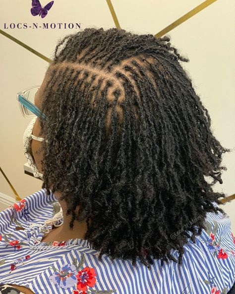 Micro Locs In A Bun, 2 Strand Micro Locs, Diamond Part Micro Locs, Micro Locs Installation, Drawing Hair Braid, Locs Micro, Microlocs Inspiration, Sisterlocks Styles Updo, How To Draw Braids