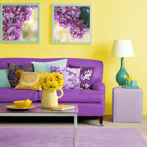 Matching Colors of Wall Paint, Wallpaper Patterns and Existing Home Furnishings Purple Furniture, Purple Couch, Purple Living Room, Purple Sofa, Living Room Decor Colors, Yellow Living Room, Living Room Color Schemes, Casa Vintage, Yellow Wall