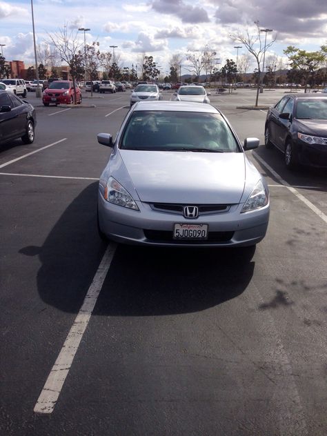 And Asshole Parking Award of the Year goes to... Bad Parking, Parking Space, The Year, Ruby, Cars, Quick Saves