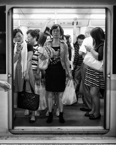 People On Public Transport, Photo Media, Street Photography People, Photos Of People, Office Worker, Train Photography, Teaching Assistant, Human Poses Reference, Never Stop Learning