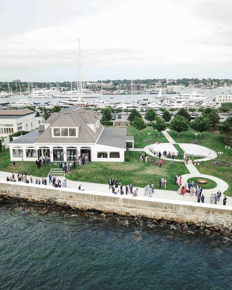 Newport Rhode Island Wedding Venues, Nantucket Wedding Venues, Belle Mer Wedding Newport, Rhode Island Wedding Venues, Wedding Spots, Newport Ri Wedding, Newport Rhode Island Wedding, Wedding Cocktail Hour, Beachfront Wedding