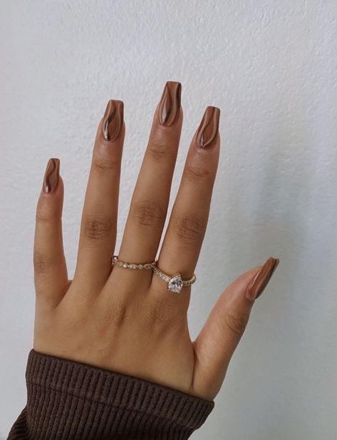 acrylic nails Manicured Nails, Brown Acrylic Nails, Brown Nail Polish, Brown Nail, Minimal Nails, Simple Acrylic Nails, Nail Swag, Summer Acrylic Nails, Short Acrylic Nails Designs