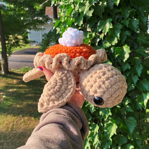 pumpkin pie crochet crochet turtle fall plushie halloween amiguri Toys Quotes, Crochet Pour Halloween, Fall Crochet Patterns, Easy Crochet Animals, Crochet Mignon, Confection Au Crochet, Crochet Turtle, Halloween Crochet Patterns, Crochet Cow