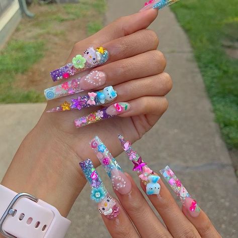 Nails With Charms, Deco Nails, Cute Acrylic Nail Designs, Crazy Nails, Really Cute Nails, Long Acrylic Nails Coffin, Long Square Acrylic Nails, Kawaii Nails, Popular Nails