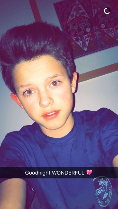 1000+ images about my boyyy jacob on Pinterest | Jacob sartorius ... Jacob Sartorius Snapchat, Jacob Sartorius, Snapchat Funny, Chloe, Snapchat, Ios, Luxury Fashion, Funny