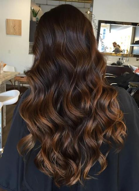 Voluminous Waves Dark Brown Hair With Caramel Highlights, Caramel Hair Highlights, Balayage Hair Color Ideas, Brown Hair With Caramel Highlights, Balayage Bob, Balayage Hair Color, Bronde Hair, Brunette Balayage, Chocolate Brown Hair