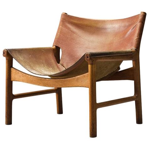 Illum Wikkelsø Easy Chair In Oak And Leather Danish Lounge Chair, Antique French Country, Teak Armchair, Round Chair, Pink Chair, Leather Lounge Chair, Lounge Armchair, Art Chair, Leather Lounge