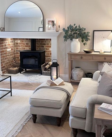 Cotswold Style Interiors, Small Cottage Sitting Room, Small Cottage Lounge, Small Lounge Ideas, Log Burner Living Room, Brick Living Room, Lounge Room Styling, Ivy Cottage, Cotswold Cottage