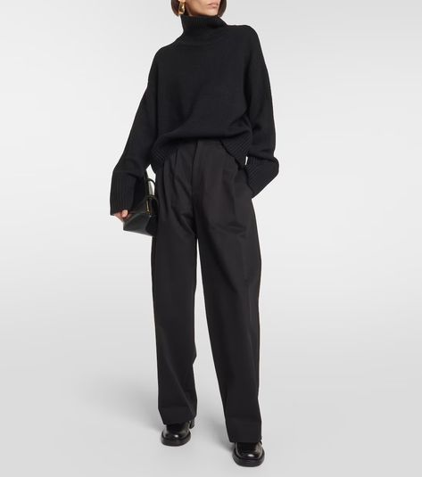 Fleur cashmere turtleneck sweater in black - Lisa Yang | Mytheresa Black Turtleneck Outfits, Black Turtleneck Outfit, Black Lisa, Turtleneck Outfits, Black Sweater Outfit, There Is Beauty In Simplicity, Lisa Yang, Luxury Outerwear, Beauty In Simplicity