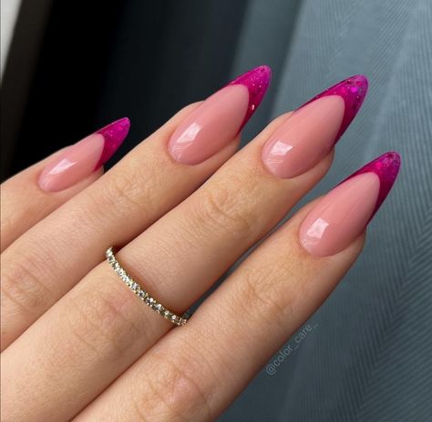 Magenta Nail Art, Magenta Nails, Nail Short, Unghie Sfumate, Glamour Nails, Simple Acrylic Nails, Summer Acrylic Nails, Pink Nail, Nails Desing