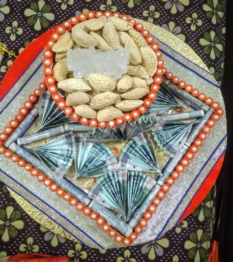 Money Tray Decoration For Wedding, Engagement Tray, Fancy Envelopes, Trousseau Packing, Tray Decoration, Wedding Gift Pack, Wedding Decors, Decoration For Wedding, Money Gifts