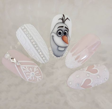 Olaf Nails, Frozen Nails, Disney Acrylic Nails, Acrylic Nail Shapes, May Nails, Nail Art Disney, Disney Nails, Popular Nails, Cute Nail Art