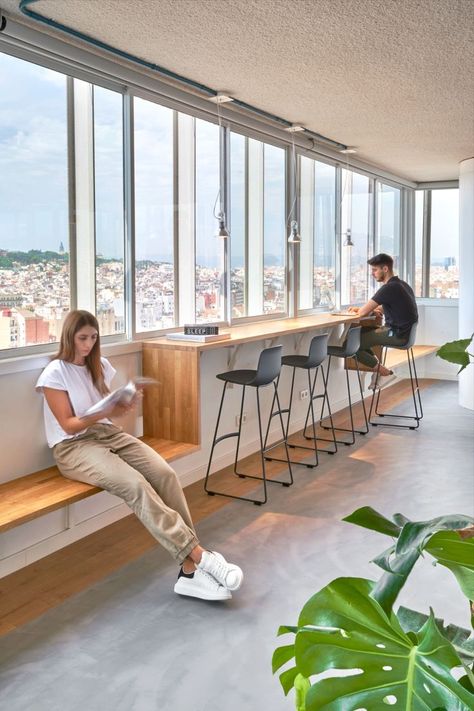 Cowork Space, Coworking Design, Coworking Space Design, Interior Kantor, Outfit Office, Coworking Office, Office Space Design, Office Layout, Office Spaces