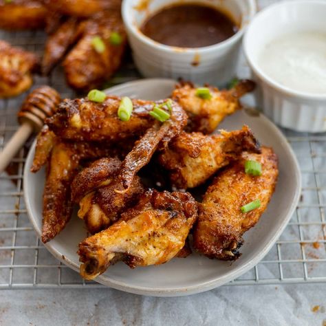 These Crispy Honey Old Bay Chicken Wings (Oven Baked) will be your go to game day chicken wing recipe! They have a little spice and flavor! Honey Old Bay Wings, Wings Oven Baked, Chicken Wings Oven, Old Bay Chicken Wings, Game Day Chicken, Old Bay Chicken, Old Bay Wings, Wings Oven, Ranch Dressing Chicken