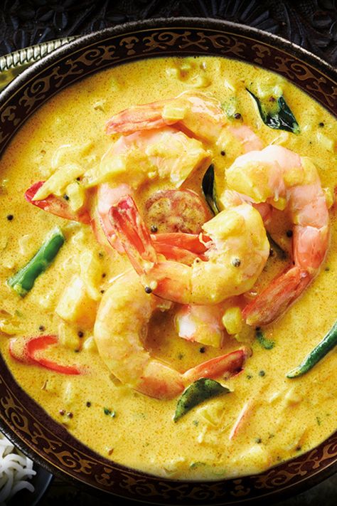 Kohinoor Prawn Coconut Moilee Recipe Ingredients: 1 packet Kohinoor Coconut Moilee Cooking Sauce 450g Prawns 1 tsp vegetable oil Fresh chopped coriander to serve To purchase our cooking sauces or to view the full recipe, visit our website https://www.kohinoor-joy.com/prawn-coconut-moilee-recipe/ Prawns Recipes, Butter Prawn, Thai Soup, Prawn Shrimp, Prawn Recipes, Cooking Sauces, Shrimp Dishes, Coconut Butter, Winter Recipes