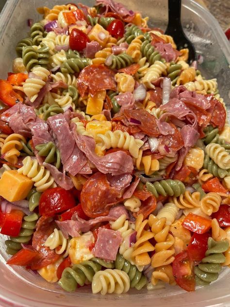 Family Recipes - Pregnancy craving 😋 Edit to add recipe:... | Facebook Italian Cold Pasta Salad, Thanksgiving Pasta Salad, Pasta Salad Recipes With Italian Dressing, Salad Week, Tri Color Pasta Salad, Nostalgic Food, Tri Color Pasta, Snack Cart, Zesty Italian Dressing