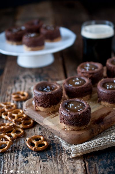 mini chocolate stout cheesecakes w/ beer caramel sauce. Beer Caramel, Beer Dessert, Cooking With Beer, Mini Pretzels, Caramel Chocolate, Mini Cheesecakes, Beer Recipes, Chocolate Cheesecake, Caramel Sauce