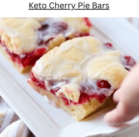 Cherry Pie Bars Recipe, Homemade Cherry Pie, Cherry Pie Bars, Sweet Cherry Pie, Homemade Cherry Pies, Pastas Recipes, Pie Bar Recipes, Canning Cherry Pie Filling, Blueberry Pie Filling