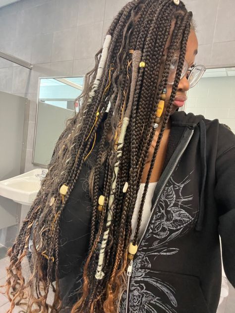 Shell Braids, Long Twists With Beads, Braids With Shells Black Women, Braids With Shells, Long Locs With Beads, Locs With Beads And Shells, Natural Hair Twists With Shells, Twists With Beads, Braiding Your Own Hair