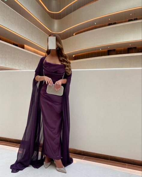 Ankle Length Evening Dress, Womens Evening Wear, Women Robes, Custom Made Prom Dress, Celebrity Gowns, Cute Dresses For Party, Modest Fashion Hijab, Classy Prom Dresses, Elegant Dresses Classy