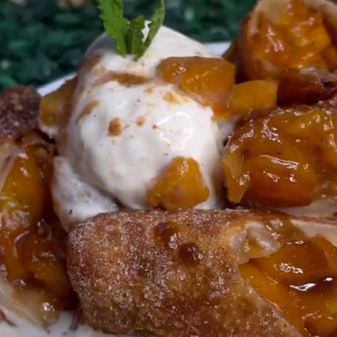 Air Fryer Peach Cobbler, Peach Cobbler Egg Rolls, Recipe For Peach Cobbler, Gma Recipes, Peach Cobbler Cheesecake, Mini Bundt Cakes Recipes, Egg Roll Recipe, Chili Mac Recipe, Peach Dessert Recipes