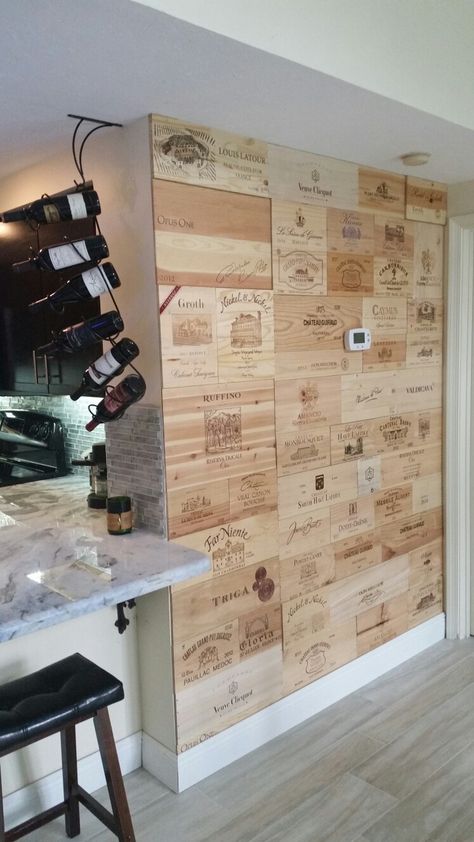 Wine Box Wall Decor, Wine Wood Box Ideas, Wine Boxes Ideas Projects, Wine Crate Crafts, Diy Bar Top, Wine Crate Wall, Wine Box Shelves, Wine Box Diy, Wine Box Crafts