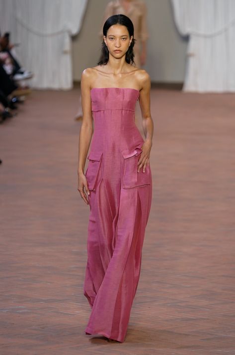 Ss2024 Runway, Runway Ss24, Pink Dungarees, Alberta Ferretti, Looks Chic, Feminine Outfit, Spring 2024, London Fashion Week, Look Fashion