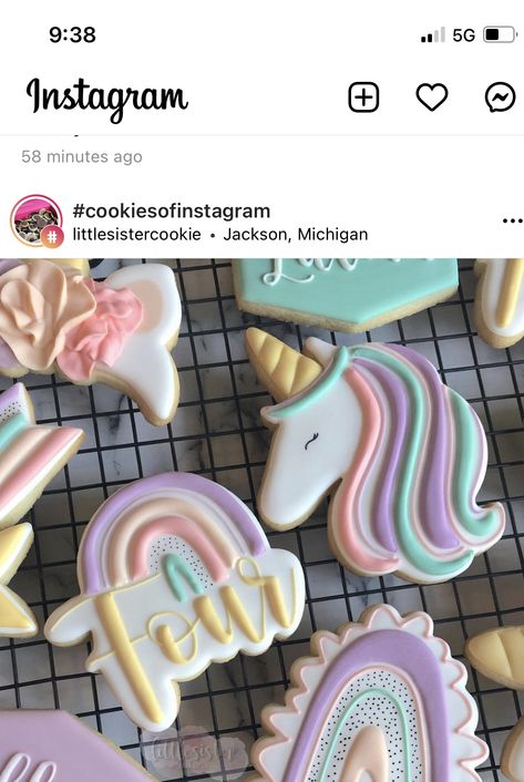 Rainbow Unicorn Cookies Decorated, Unicorn Cookies Birthday, Unicorn Themed Cookies, Unicorn Party Cookies, Pastel Unicorn Cookies, Unicorn Birthday Party Cookies, Unicorn And Rainbow Cookies, 4th Birthday Cookies Girl, Unicorn Birthday Cookies Decorated