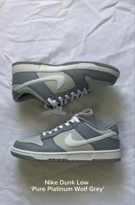 Nike Dunk Low Pure Platinum, Dunk Low Pure Platinum, Dunks Sneakers, Best Dunks, Custom Sneakers Diy, Pretty Sneakers, Trendy Shoes Sneakers, Nike Fashion Shoes, Preppy Shoes