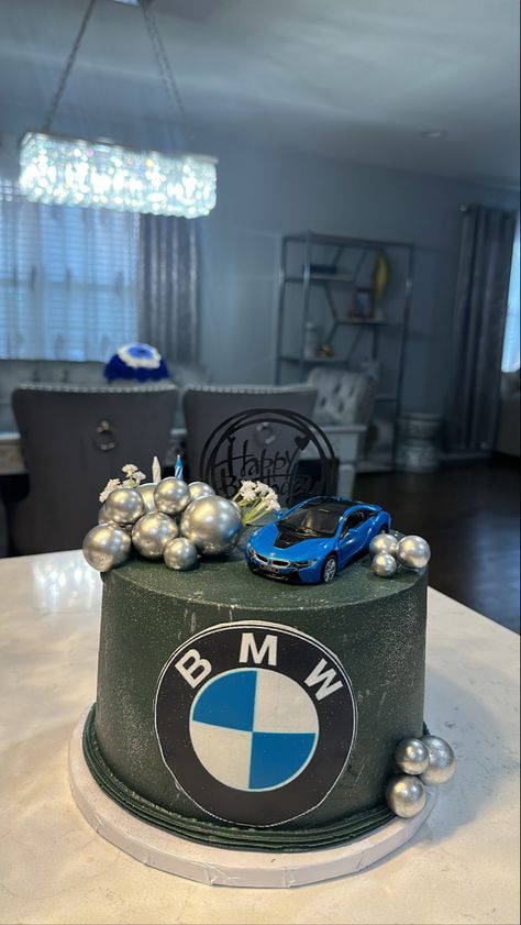 BMW cake Cake Bmw Birthdays, Bmw Cakes For Boys, Car Bday Cake, Bmw Cake Ideas, Birthday Cake With Cars, Bmw Cakes For Men, Car Birthday Cake Ideas, Bmw Birthday Cake, Bmw Torte