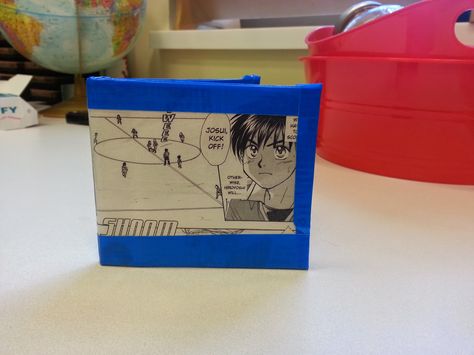 Anime Club: Manga Duct Tape Wallets Anime Club Activities, Duct Tape Wallets, Anime Diys, Club Activities, Anime Club, Teen Library, Manga Gift, Duct Tape Wallet, Teen Programs