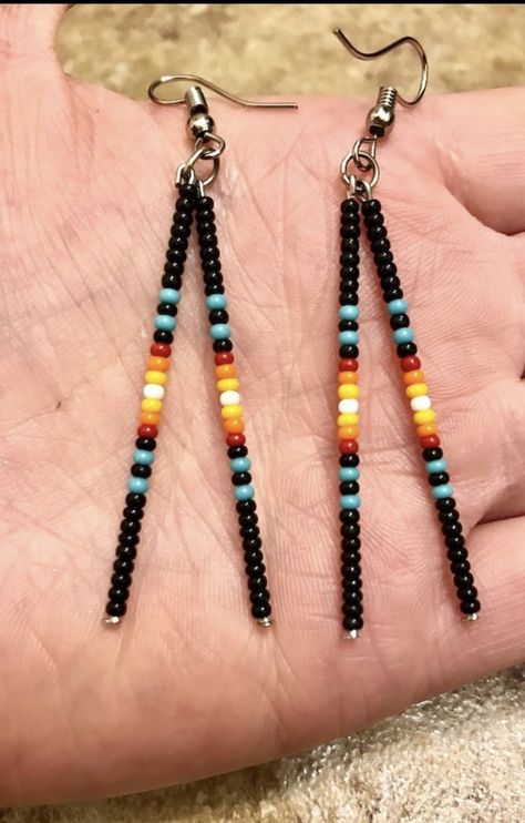 Native Seed Bead Patterns, How To Make Native Beaded Earrings, Sead Bead Earrings, Native American Seed Bead Patterns, How To Make Beaded Earrings, Native Earrings Beaded, Native American Jewelry Diy, Anting Manik, Native Earrings