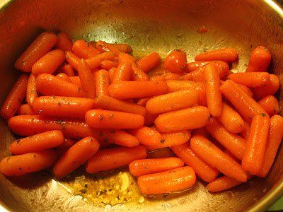 Crockpot Glazed Carrots, Crockpot Carrots, Thanksgiving Slow Cooker, Mexican Food Healthy, Wedding Chicken, Chicken Peanut Butter, Pumpkin Appetizers, Carrots Sweet, Orange Marmalade Recipe