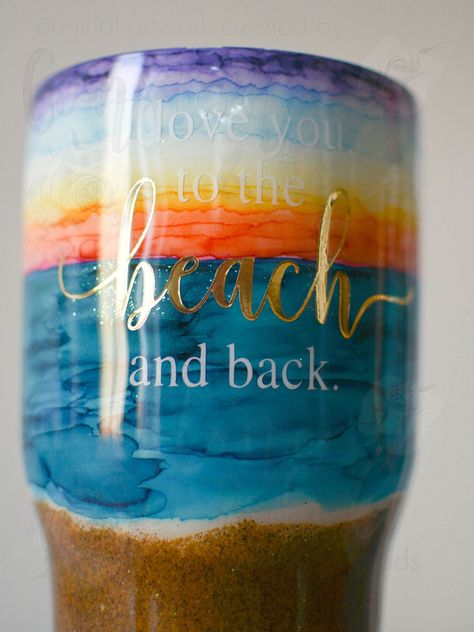 Sunset Beach Tumbler, Glitter Bachelorette, Tumbler Inspiration, Epoxy Crafts, Glitter Tumbler Cups, Vinyl Gifts, Custom Tumbler Cups, Cup Ideas, Tumbler Cups Diy