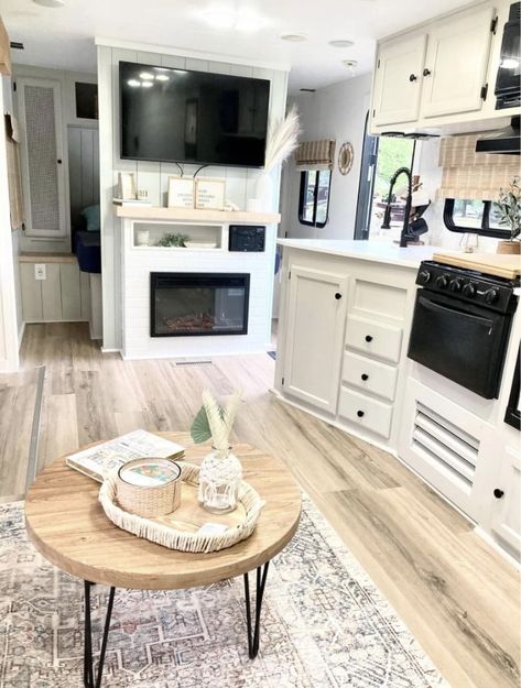 Rv White Interior, White Camper Interior, Boho Camper Kitchen, Cozy Trailer Home, Minimalist Rv Interior, Small Rv Decorating Ideas Rv Interior, Camper Kitchen Remodel, Boho Camper Interior, Rv Interior Design